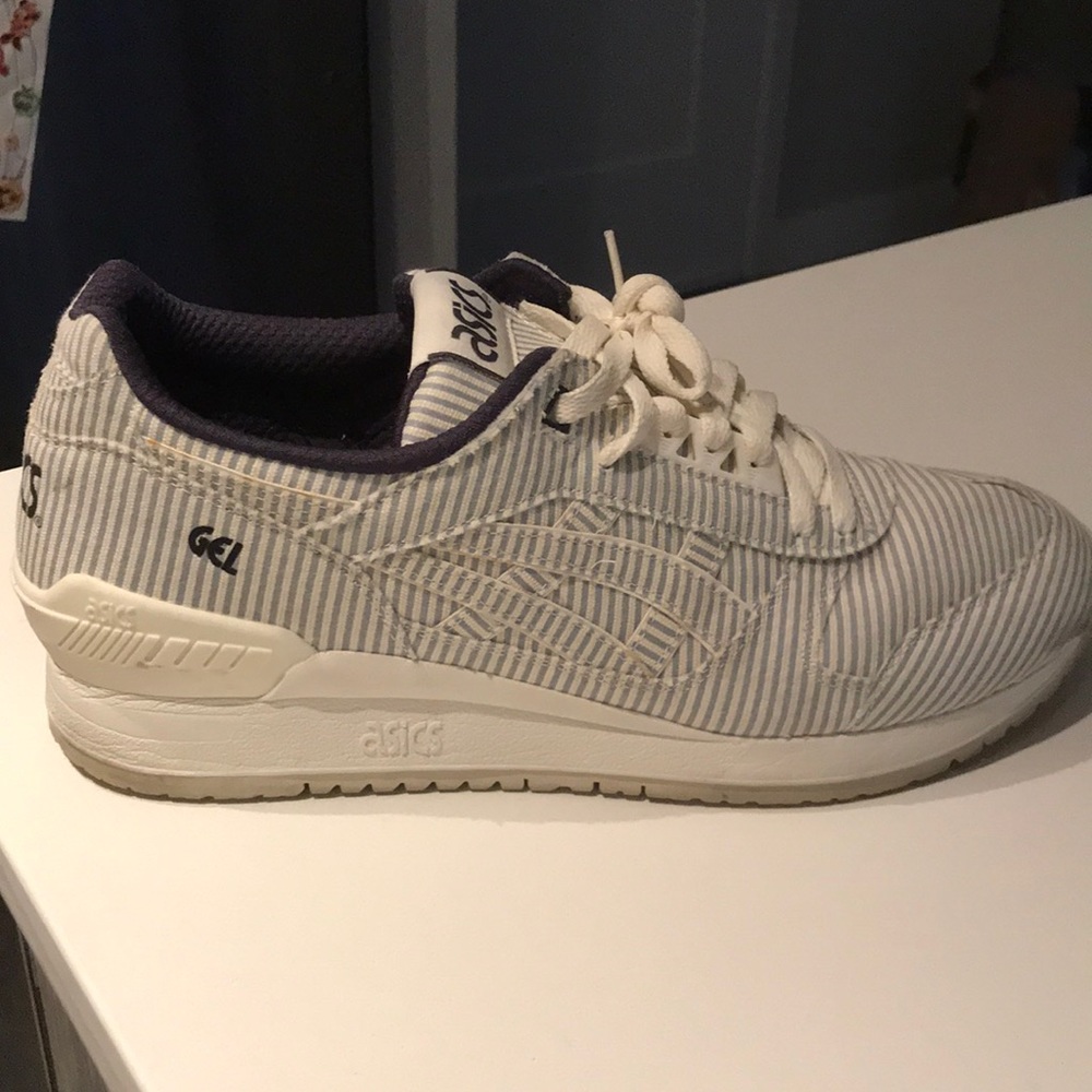 ASICS gel lite 3 seersucker  size 11